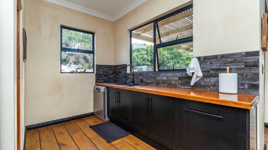 4 Bedroom Property for Sale in Hansmoeskraal A H Western Cape